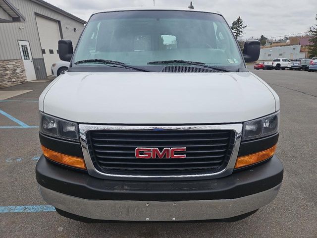 2019 GMC Savana Base