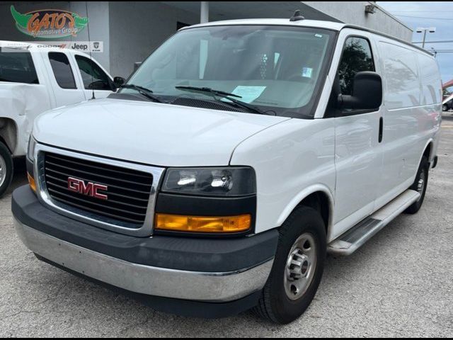 2019 GMC Savana Base