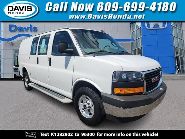 2019 GMC Savana Base