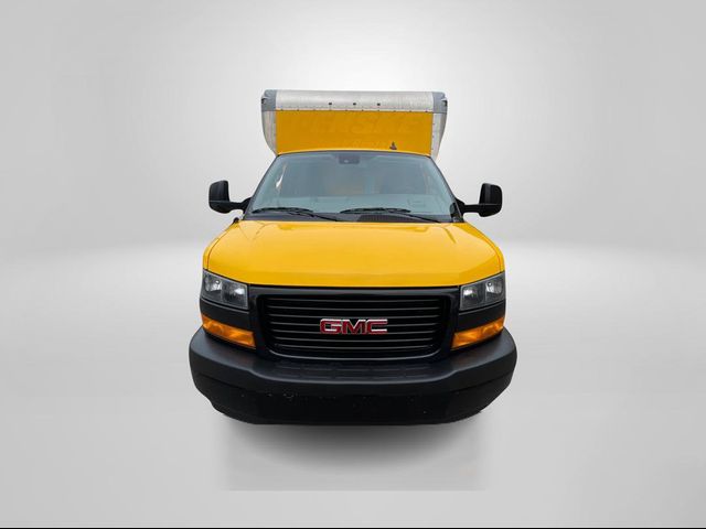 2019 GMC Savana Base