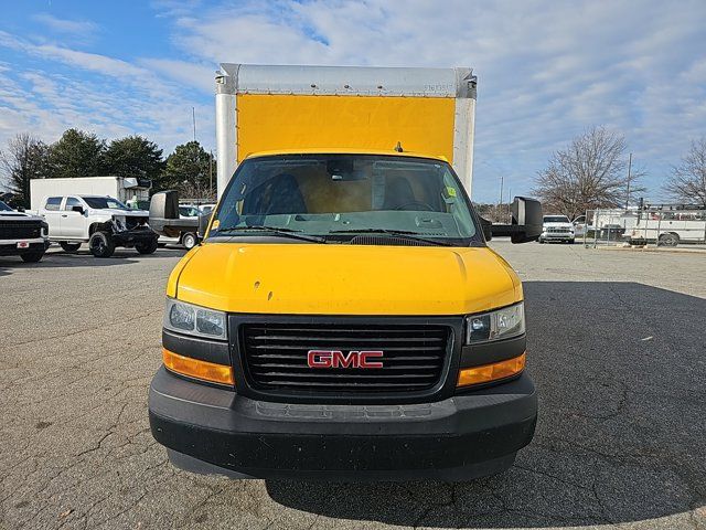 2019 GMC Savana Base