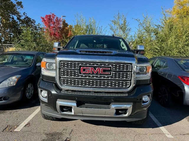 2019 GMC Sierra 3500HD Denali