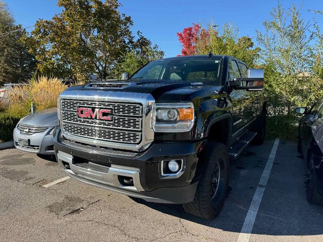 2019 GMC Sierra 3500HD Denali