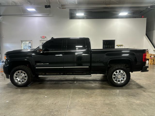 2019 GMC Sierra 2500HD Denali