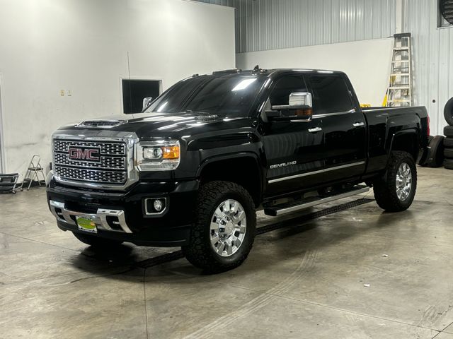 2019 GMC Sierra 2500HD Denali