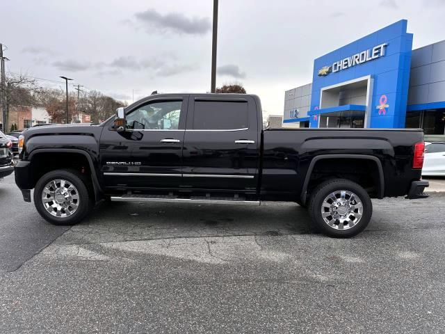 2019 GMC Sierra 2500HD Denali