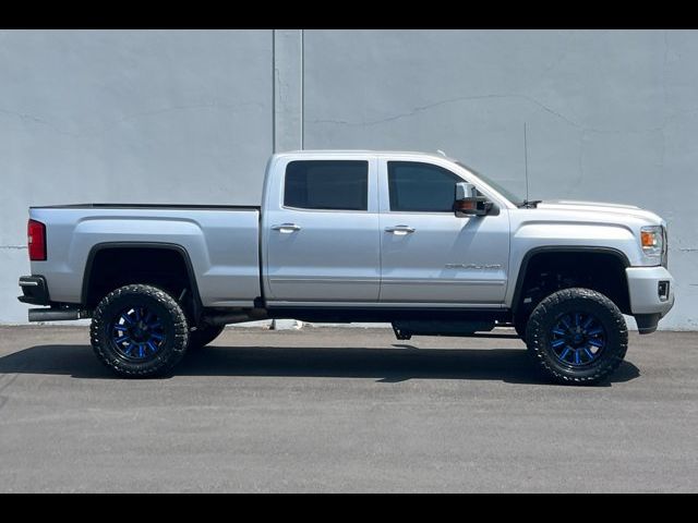 2019 GMC Sierra 2500HD Denali