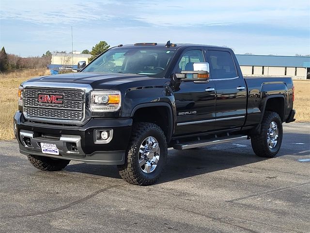 2019 GMC Sierra 2500HD Denali