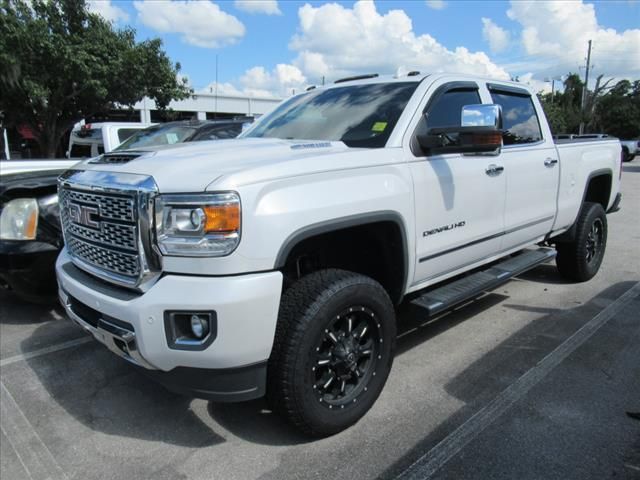 2019 GMC Sierra 2500HD Denali