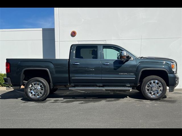 2019 GMC Sierra 2500HD Denali