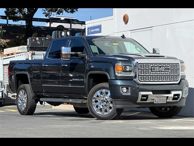 2019 GMC Sierra 2500HD Denali