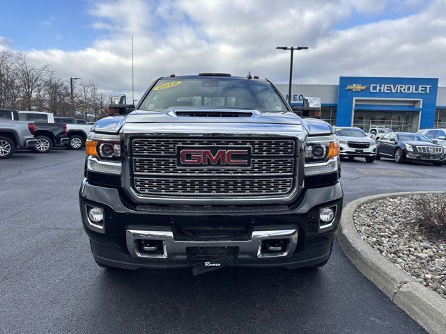 2019 GMC Sierra 2500HD Denali