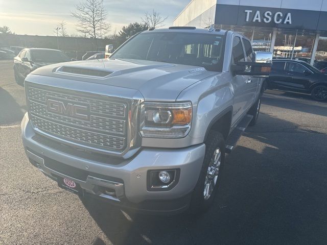 2019 GMC Sierra 2500HD Denali