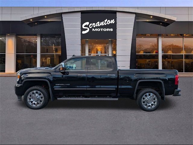 2019 GMC Sierra 2500HD Denali