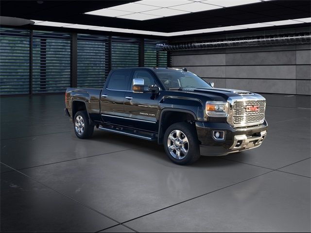 2019 GMC Sierra 2500HD Denali