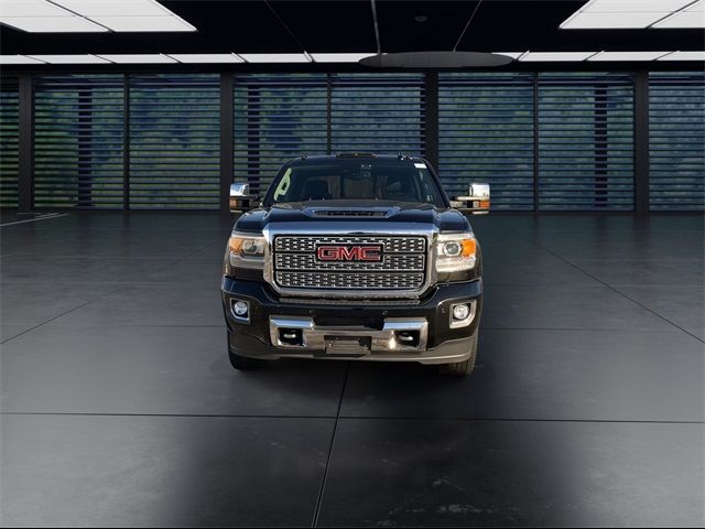 2019 GMC Sierra 2500HD Denali