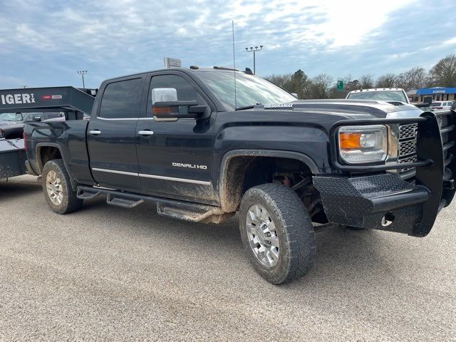 2019 GMC Sierra 2500HD Denali