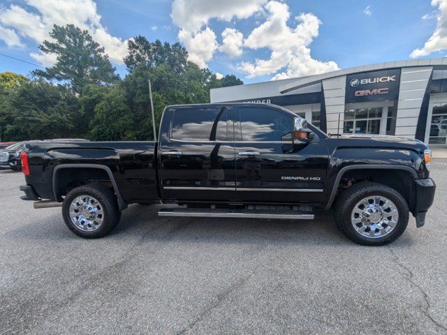 2019 GMC Sierra 2500HD Denali