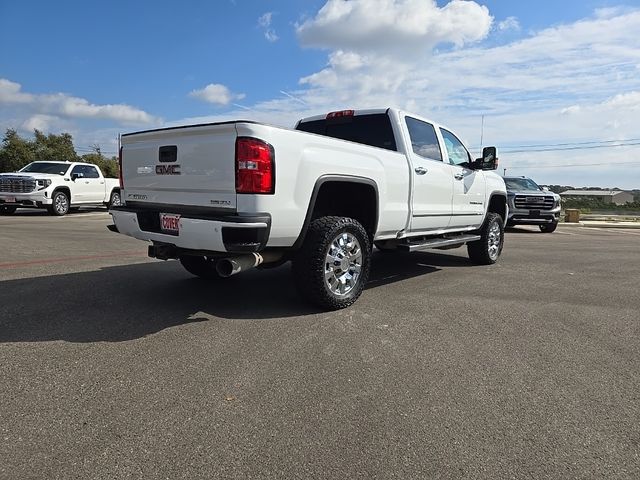 2019 GMC Sierra 2500HD Denali