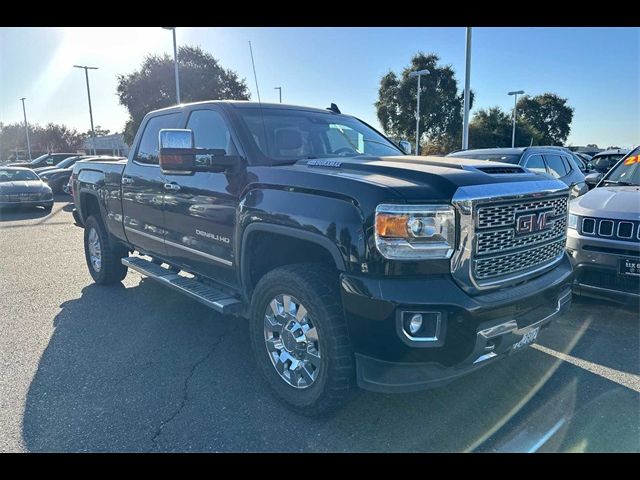 2019 GMC Sierra 2500HD Denali