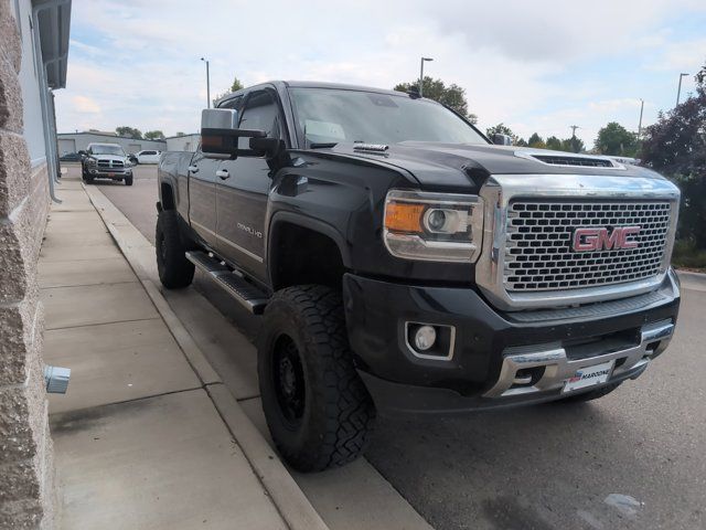 2019 GMC Sierra 2500HD Denali