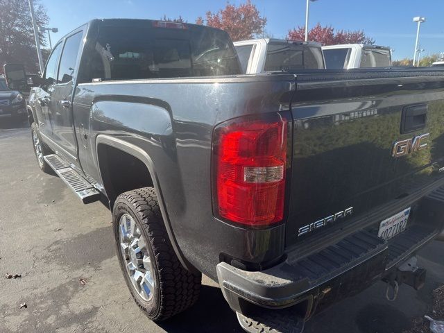 2019 GMC Sierra 2500HD Denali