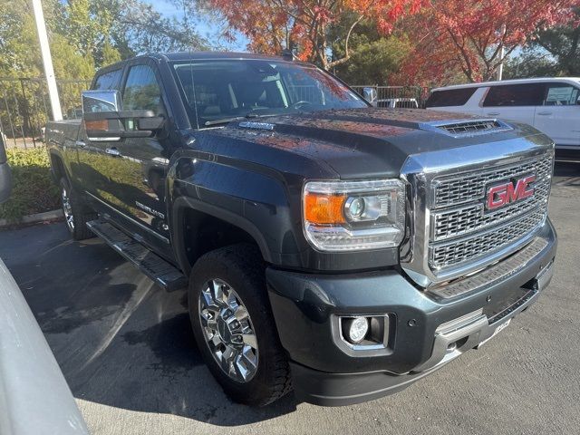 2019 GMC Sierra 2500HD Denali