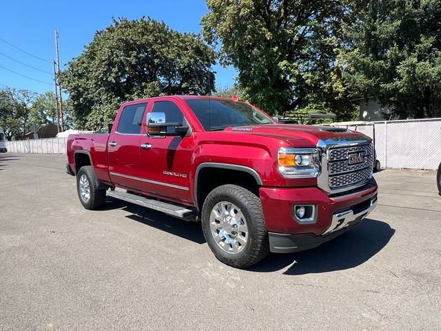 2019 GMC Sierra 2500HD Denali