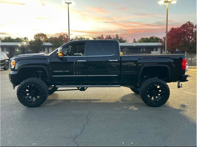 2019 GMC Sierra 2500HD Denali