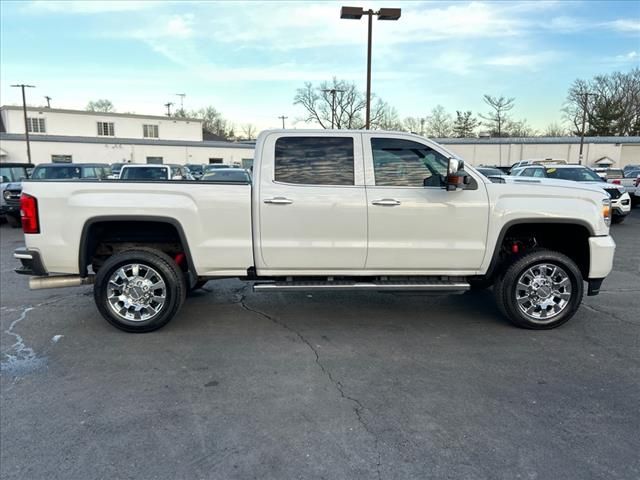 2019 GMC Sierra 2500HD Denali