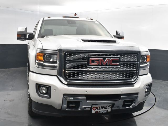 2019 GMC Sierra 2500HD Denali