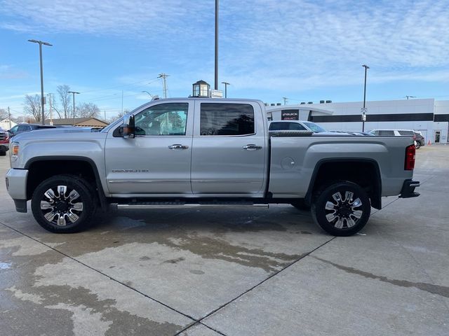 2019 GMC Sierra 2500HD Denali