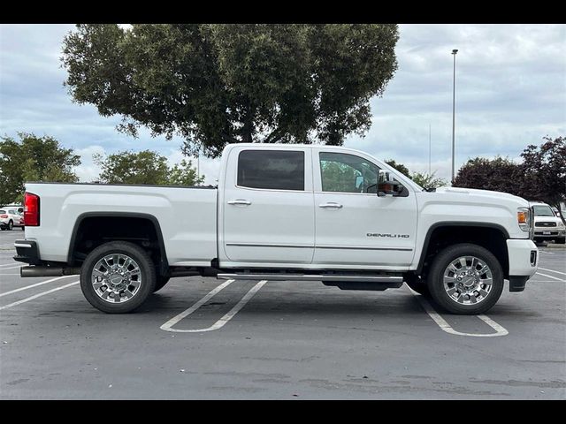 2019 GMC Sierra 2500HD Denali