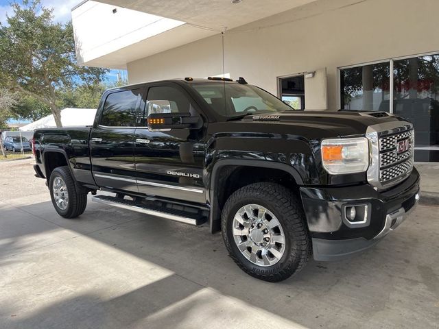 2019 GMC Sierra 2500HD Denali