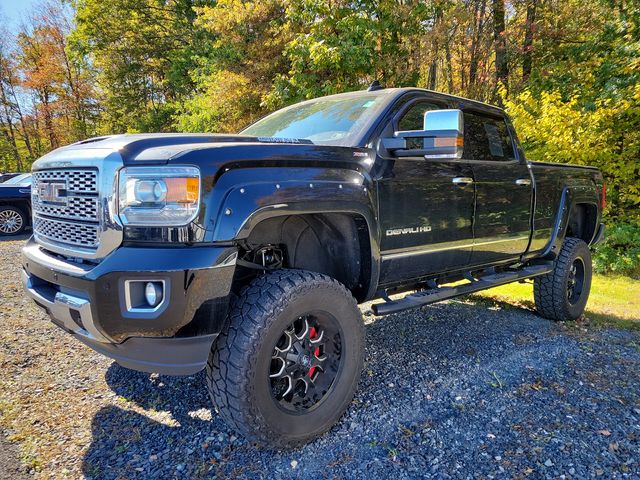 2019 GMC Sierra 2500HD Denali