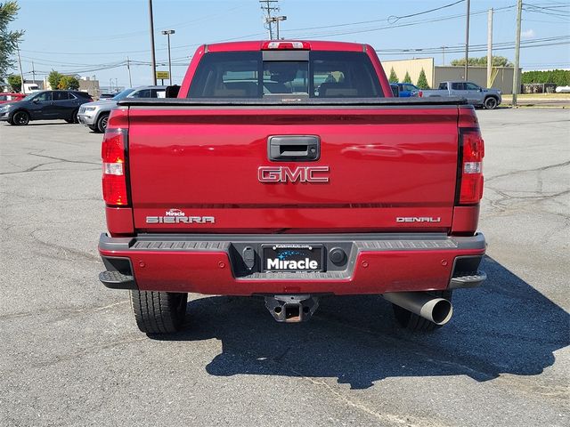 2019 GMC Sierra 2500HD Denali