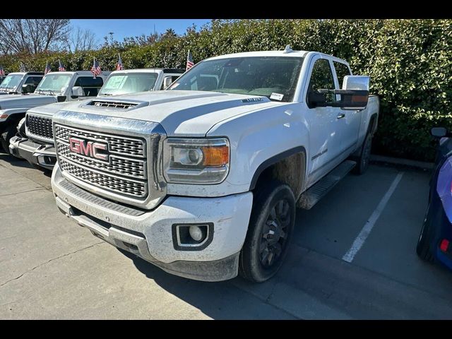 2019 GMC Sierra 2500HD Denali