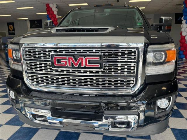 2019 GMC Sierra 2500HD Denali