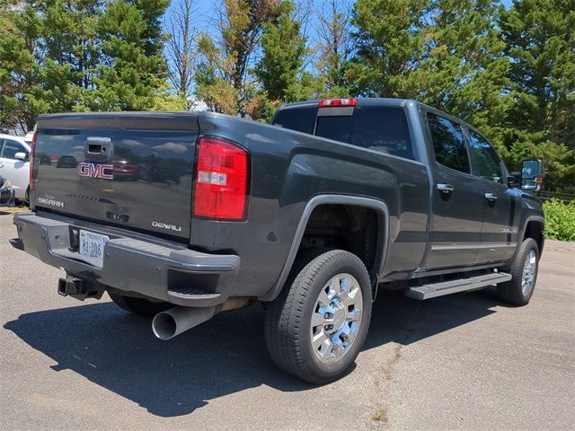 2019 GMC Sierra 2500HD Denali