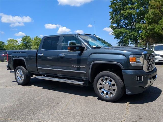 2019 GMC Sierra 2500HD Denali