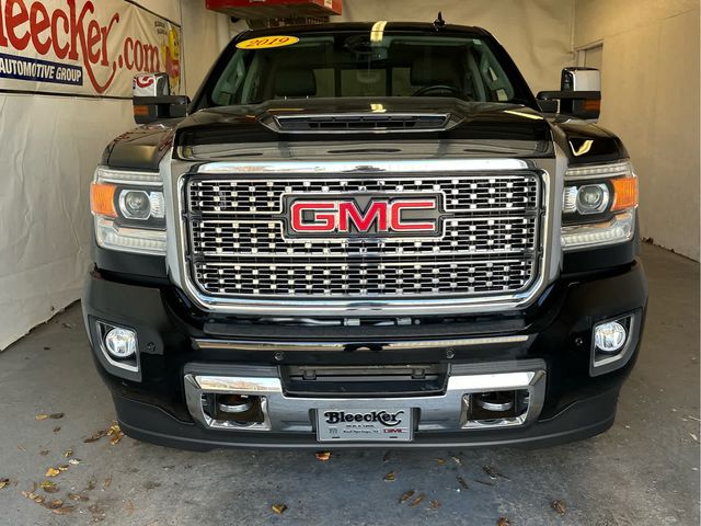 2019 GMC Sierra 2500HD Denali