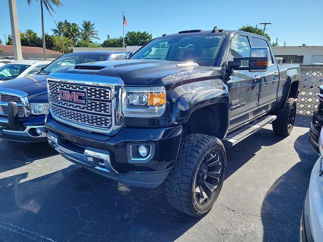 2019 GMC Sierra 2500HD Denali