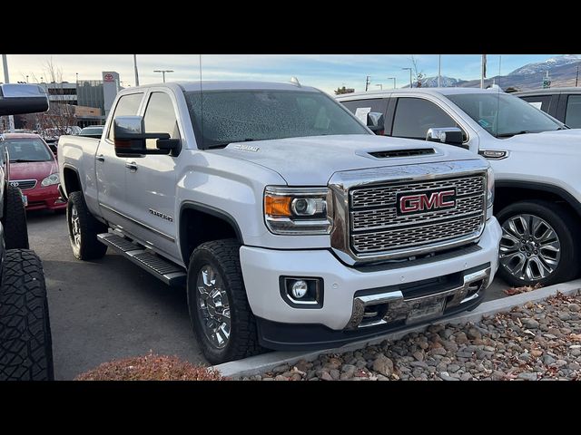 2019 GMC Sierra 2500HD Denali