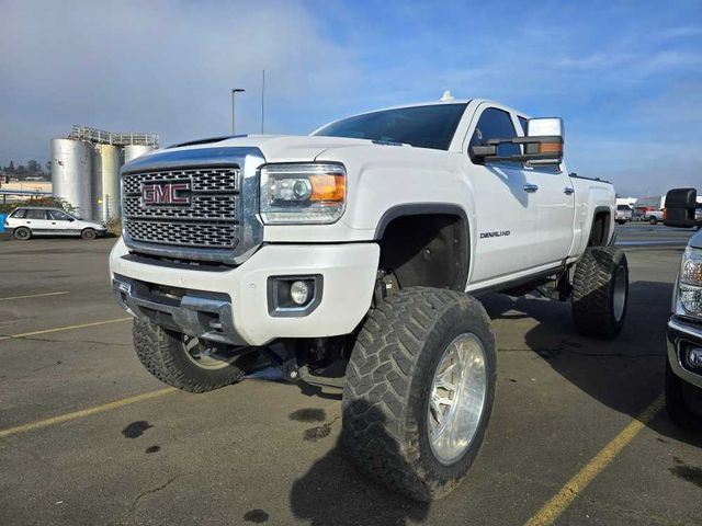 2019 GMC Sierra 2500HD Denali