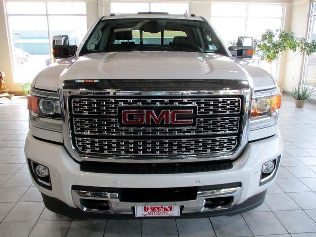 2019 GMC Sierra 2500HD Denali