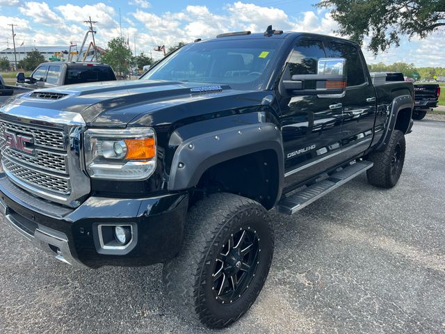 2019 GMC Sierra 2500HD Denali