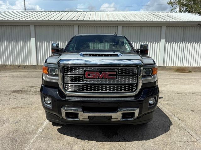 2019 GMC Sierra 2500HD Denali