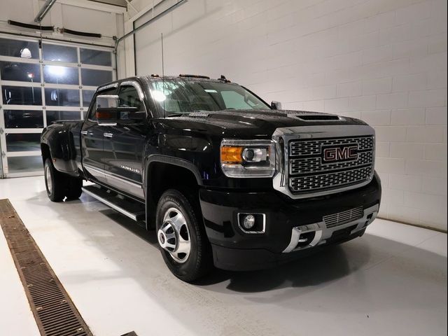 2019 GMC Sierra 3500HD Denali