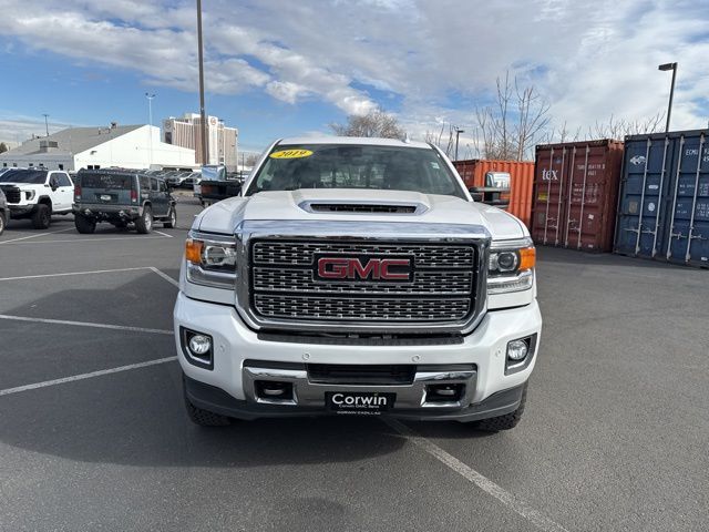 2019 GMC Sierra 3500HD Denali