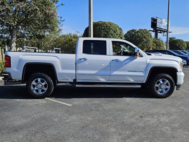 2019 GMC Sierra 3500HD Denali